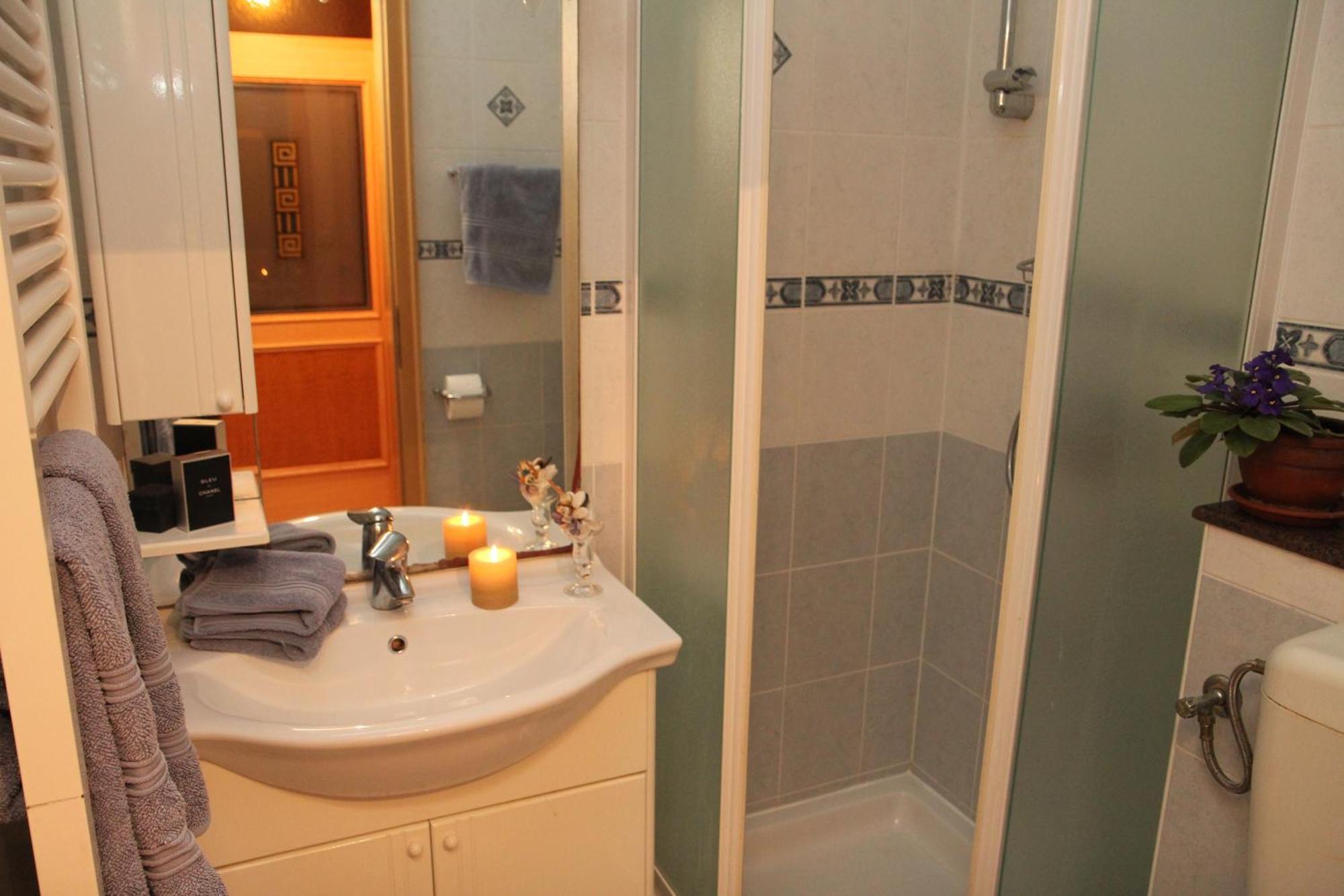 Villa Stella โตรกีร์ ภายนอก รูปภาพ